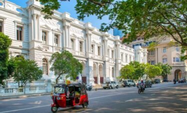 Kandy Colombo Sri Lanka 2 A2Z Travel & Tourism