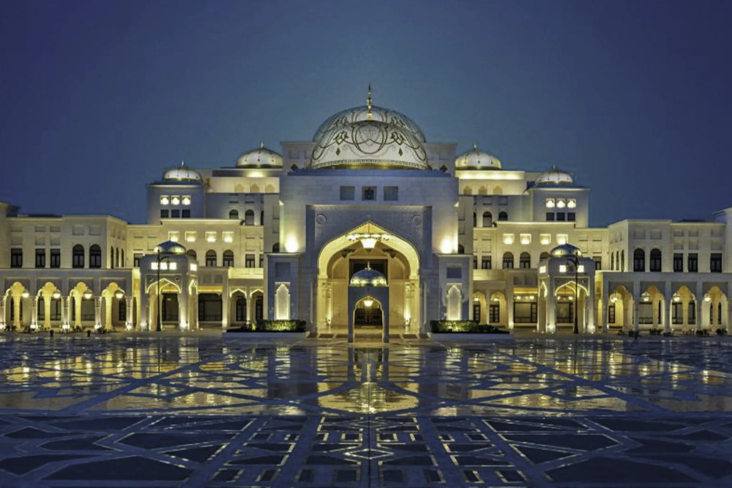 Qasr Al WATAN scaled