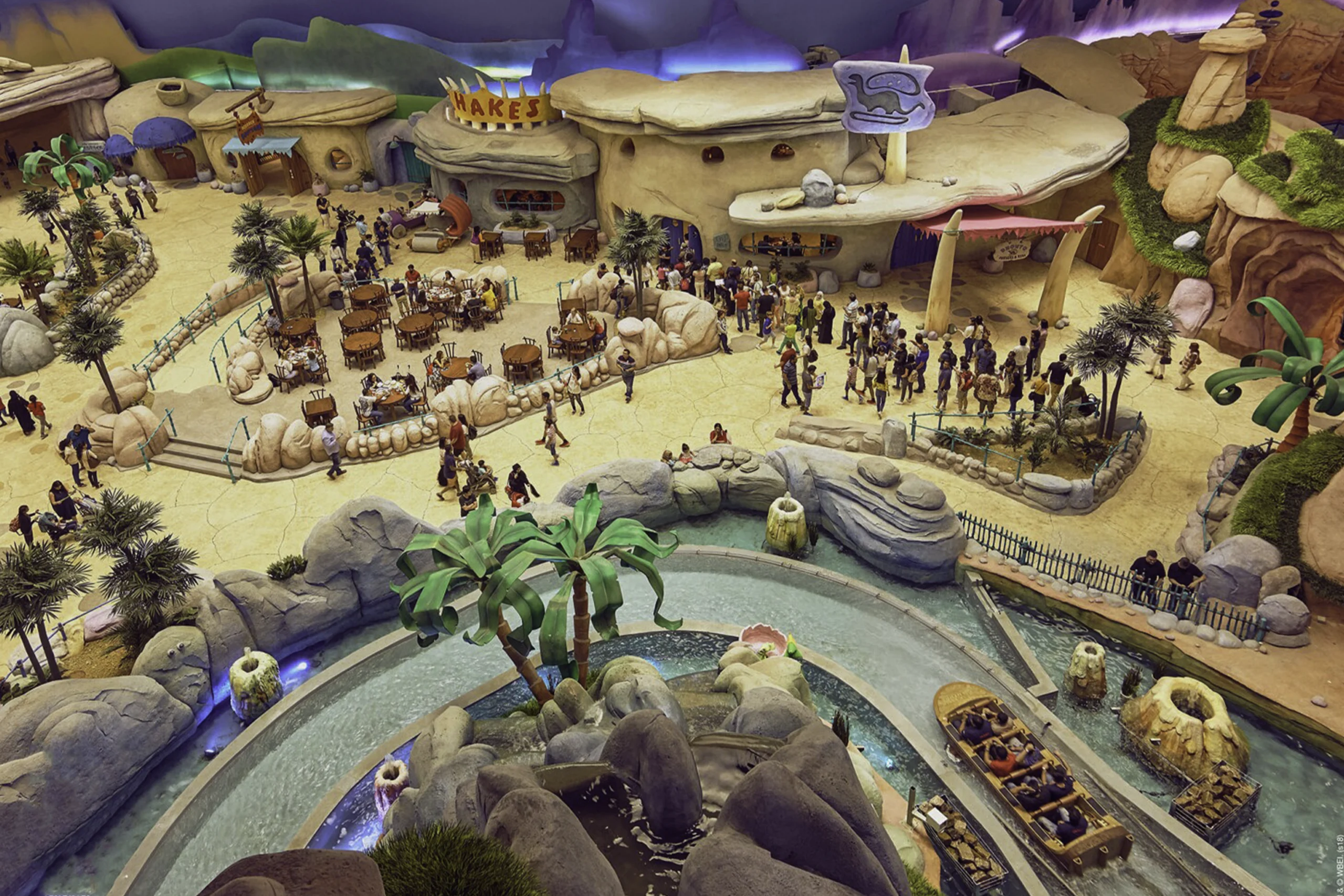 Warner Bros World 2 scaled